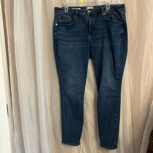 Universal thread  16/33R mid rise curvy skinny jeans